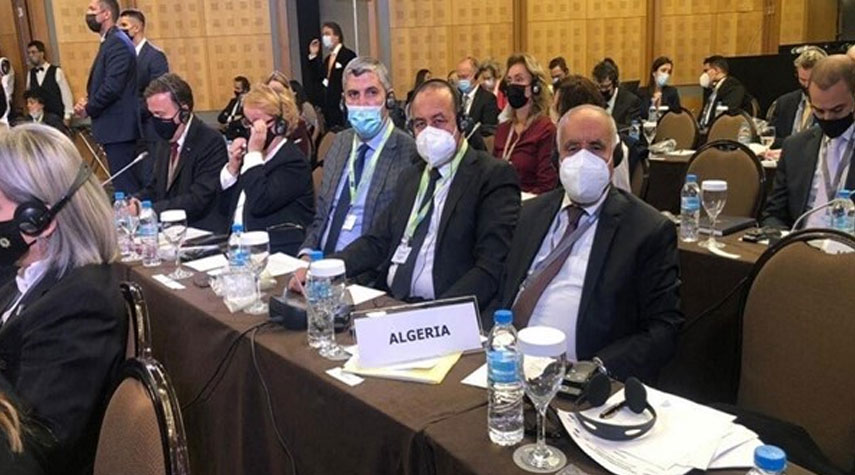 برلمانيون جزائريون يرفضون الجلوس وراء صهاينة في مؤتمر بأثينا