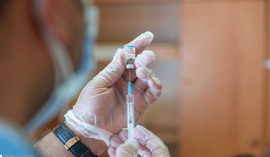 إيران تعلن تطعيم 75 مليون من المواطنين بلقاحات كورونا 