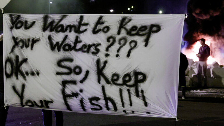 فرنسا: لا تقدم بالمحادثات مع بريطانيا حول حقوق الصيد