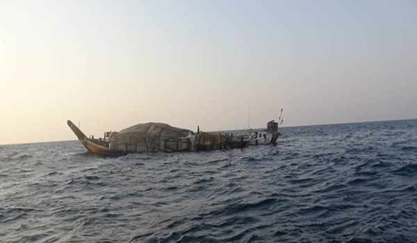 التعبئة البحرية تنقذ لنشا تعرض للغرق في مياه الخليج الفارسي