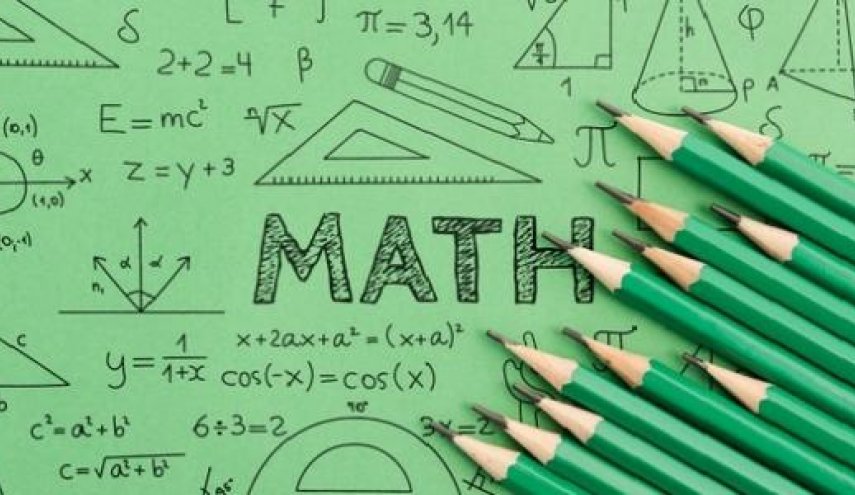شاب لبناني يحل مسألة رياضيات معقدة