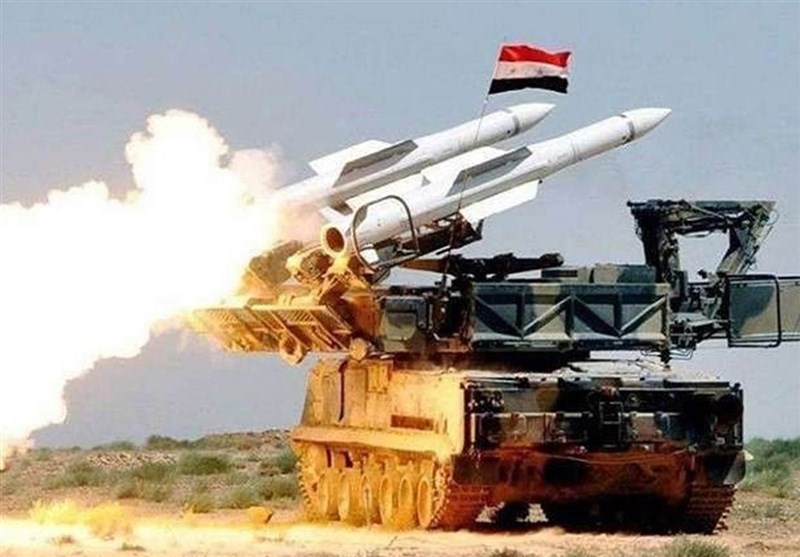 سوريا تتصدى لصواريخ معادية