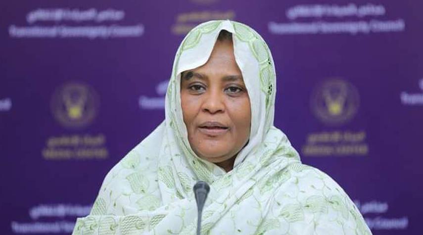 وزيرة الخارجية السودانية المقالة: حمدوك ليس جزء من مهزلة الانقلابيين