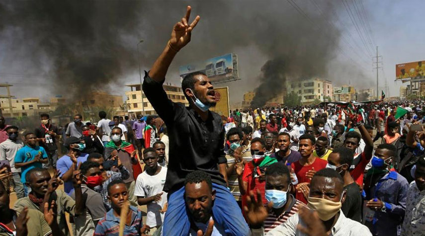 ارتفاع حصيلة ضحايا تظاهرات السودان الى 11 قتيلاً وسط عصيان مدني