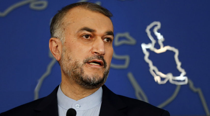 وزير الخارجية الايراني يخضع للحجر الصحي