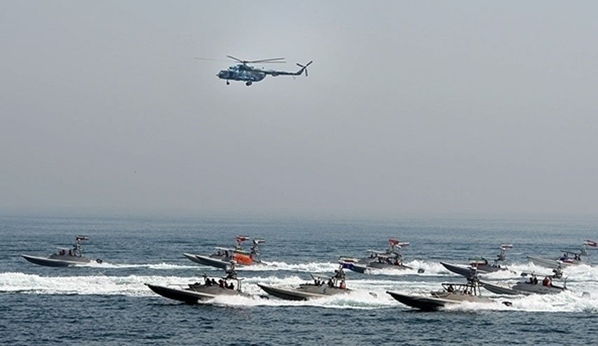 أول تعليق أمريكي على إحباط ايران قرصنة ناقلتها في بحر عمان