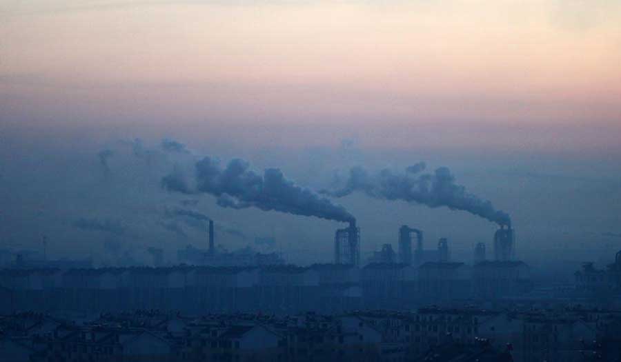 انبعاثات ثاني أوكسيد الكربون العالمية في 2021 تقترب من القياسية
