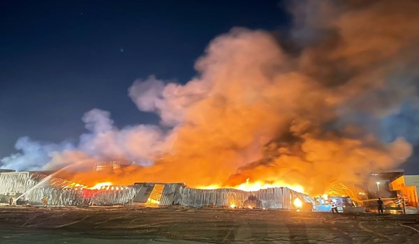 الإمارات.. حريق في المنطقة الصناعية برأس الخيمة