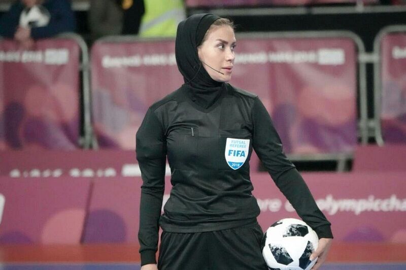 الاتحاد الدولي لكرة القدم يرشح ايرانية لأفضل حكم في العالم