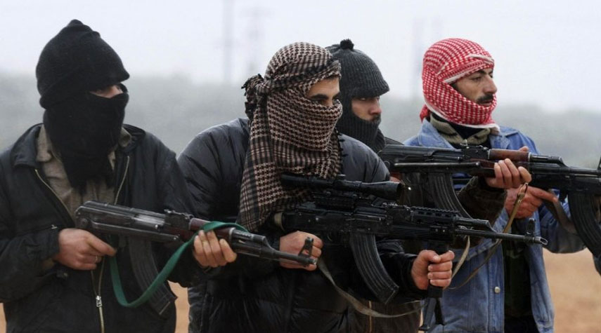 استشهاد 3 مدنيين بهجوم من مجموعة مسلحة جنوب سوريا