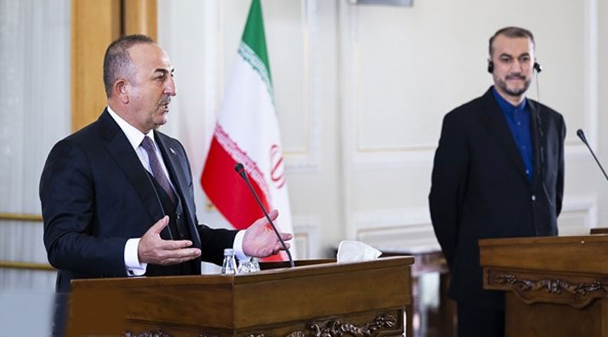 اوغلو: اتفقنا مع ايران على وضع خارطة طريق لتعاون طويل الأمد