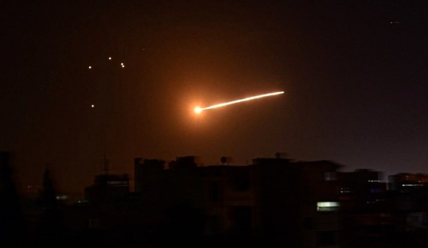 عدوان على سوريا والدفاعات تسقط أحد الصواريخ