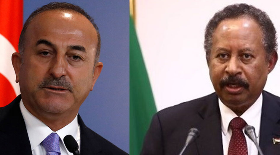 أوغلو وحمدوك يبحثان تطورات الأوضاع السياسية في السودان