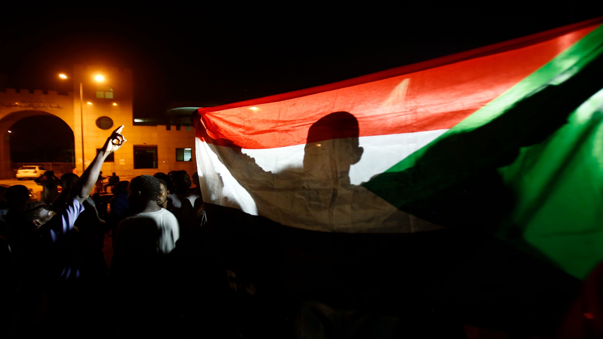 مظاهرات في الخرطوم ودعوات للمشاركة في احتجاجات اليوم