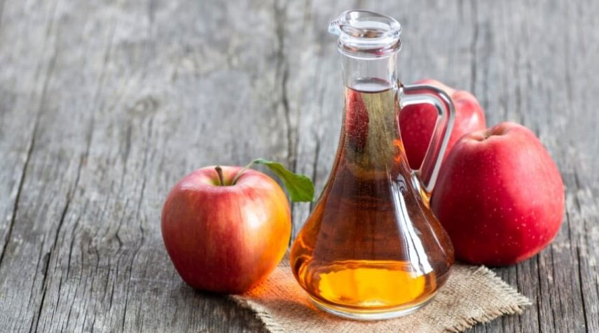 كيف يساعد خل التفاح في إزالة السموم من الجسم؟