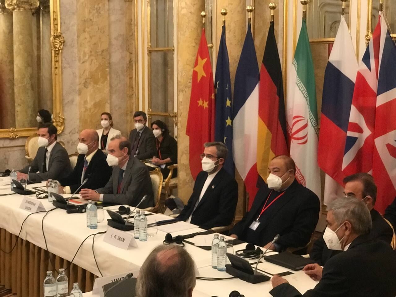 مفاوضات فيينا بين ايران ومجموعة "4+1"