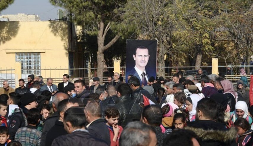 أهالي بلدة دير جمال السورية ينتفضون ضد القوات التركية