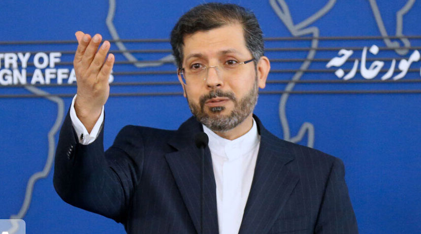 المتحدث باسم الخارجية الإيرانية يعلن عن أخبار سارة في مجال رفع الحظر
