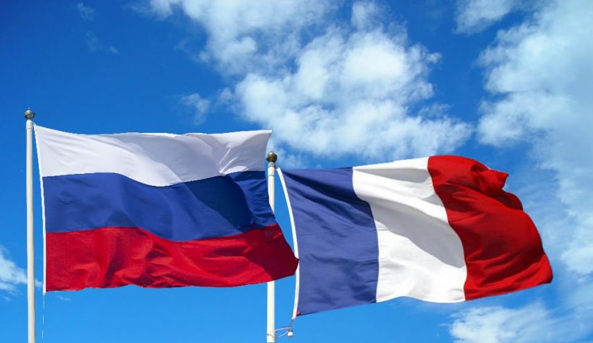 فرنسا تستبعد عودة الحرب الباردة مع روسيا