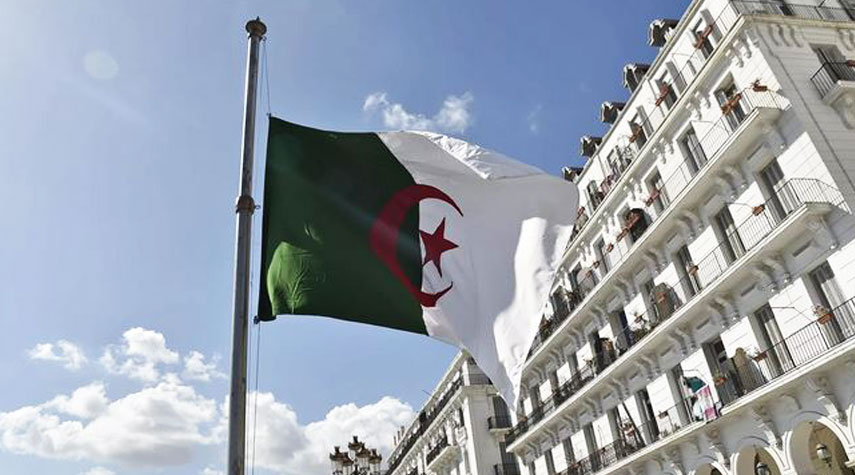 فرنسا ترفع السرية عن أرشيفها الخاص بحرب الجزائر