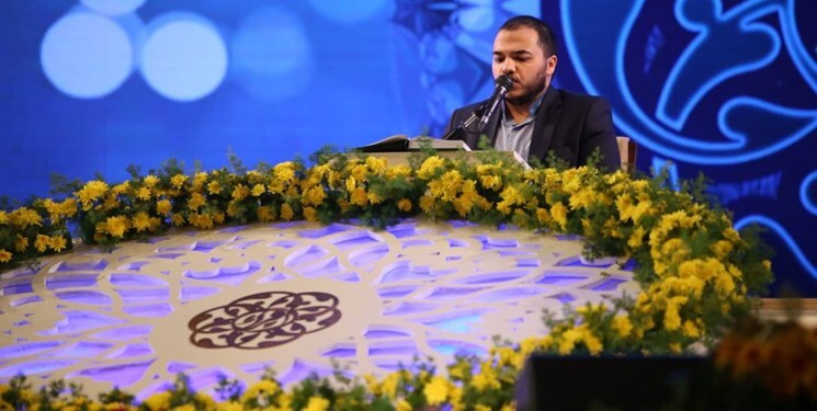 إيران.. القارئ رحمتي يتبوأ المرتبة الأولى في مسابقات القرآن 