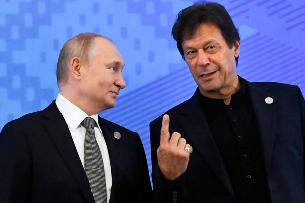 عمران خان يرحّب بتصريحات بوتين الرافضة للإساءة لنبي الإسلام