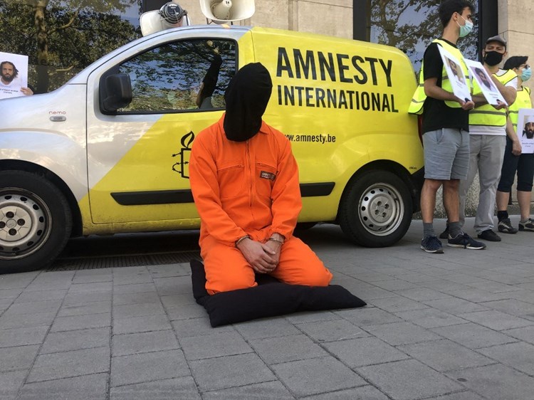 "يرمز إلى الاستبداد".. العفو الدولية تطالب بإغلاق معتقل غوانتانامو سيء الصيت