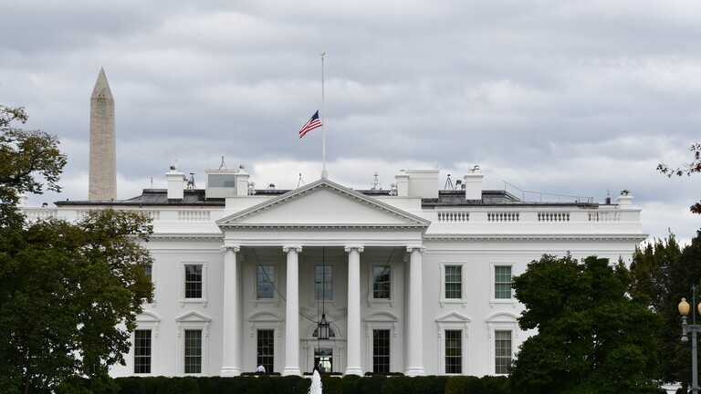 البيت الأبيض يعلق على تصريحات أمريكية "أثارت غضب موسكو"