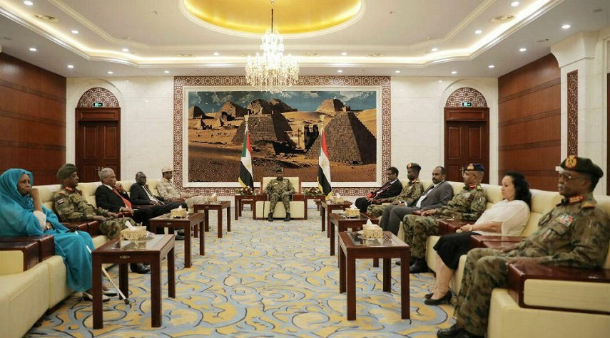 مجلس السيادة السوداني يكشف عن تشكيل لجنة للتواصل مع كل الأطراف