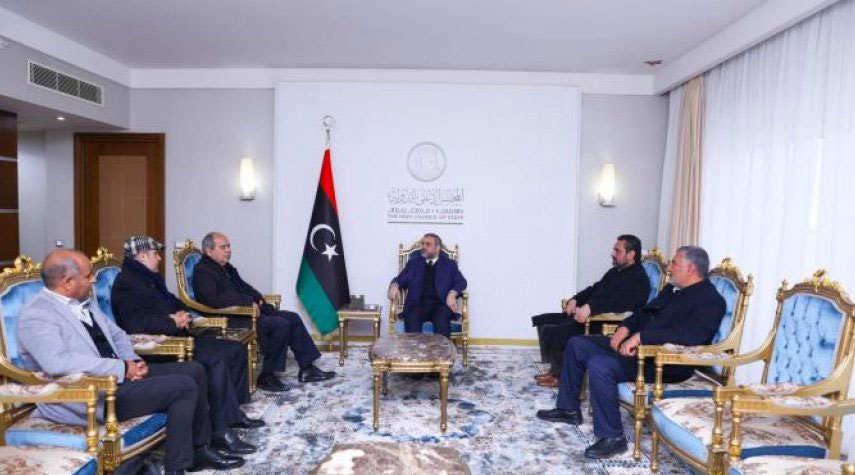 المجلس الأعلى للدولة وهيئة صياغة الدستور في ليبيا يتفقان على إجراء الاستفتاء