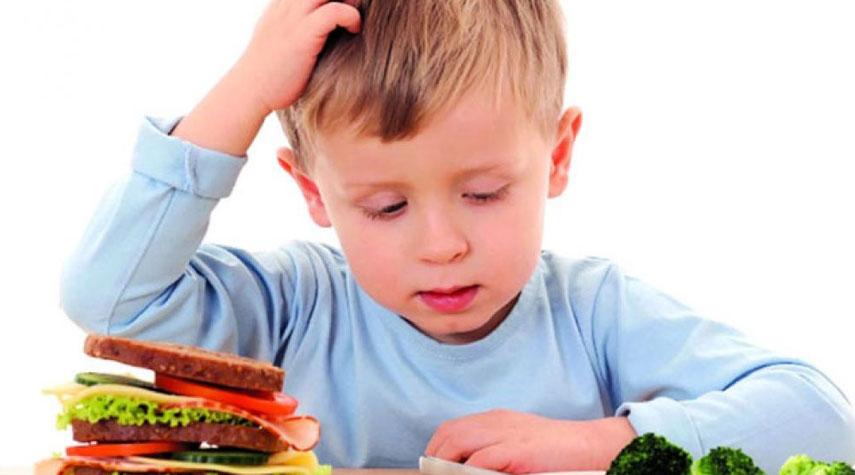 علماء يحددون أسوأ طعام لدماغ طفلك