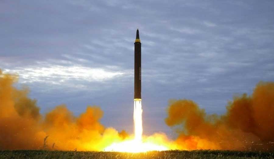 كوريا الشمالية تختبر صاروخ كروز ورأسا حربياً لصاروخ تكتيكي 