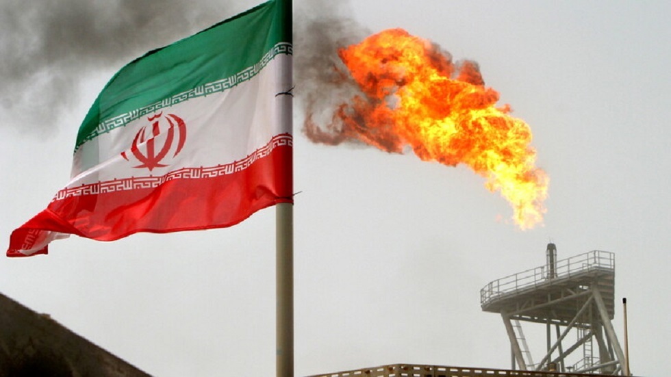مسؤول إيراني: مبيعات النفط زادت 40 بالمئة 