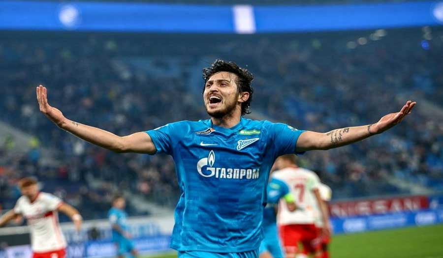 "سردار آزمون" يحرز لقب أفضل لاعب أجنبي في تاريخ الدوري الروسي 