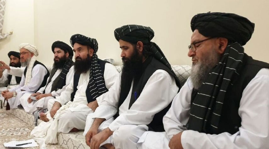طالبان تندد بقرار واشنطن تجميد أصول الشعب الأفغاني 
