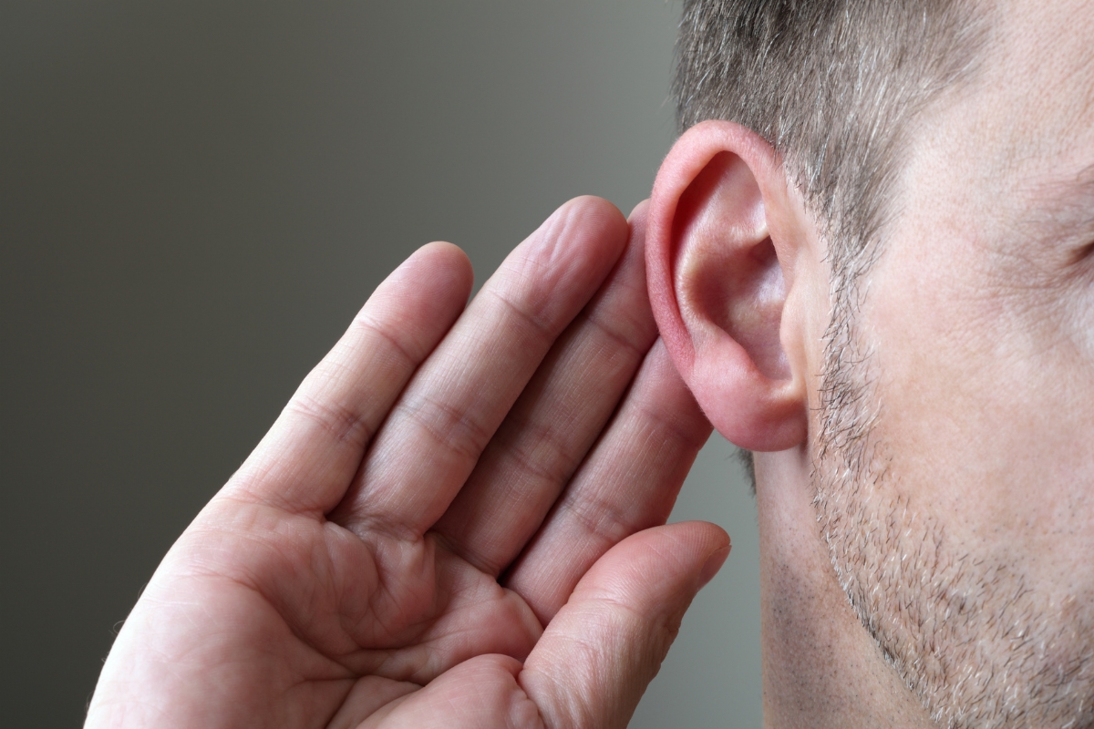 انسداد الأذن قد يكون من أعراض السرطان