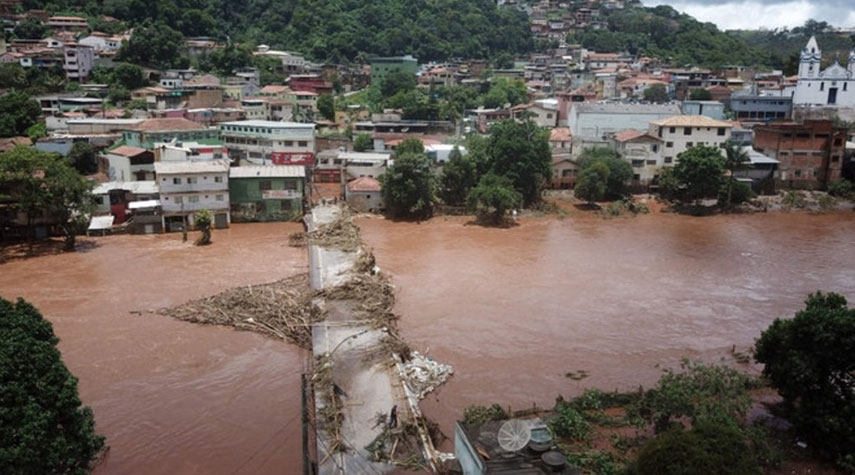 ارتفاع حصيلة ضحايا الأمطار الغزيرة في البرازيل إلى 136 شخصاً