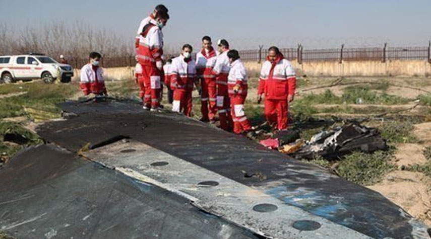 مصرع 3 أشخاص في حادث تحطم الطائرة الحربية في تبريز