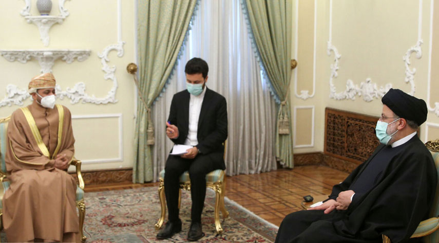 رئيسي: يجب تسخير الطاقات لتعزيز التعاون الثنائي بين طهران ومسقط