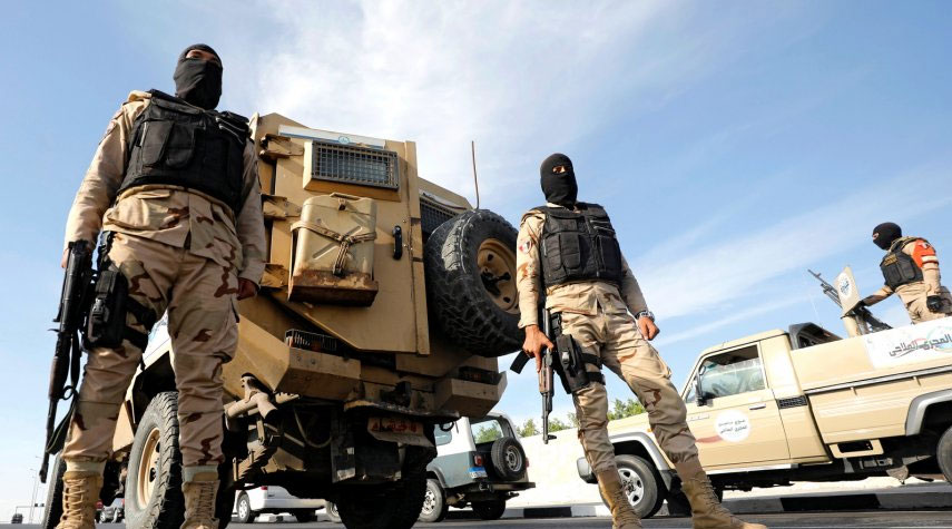 الجيش المصري يعلن إحباط عملية تهريب سلاح كبيرة