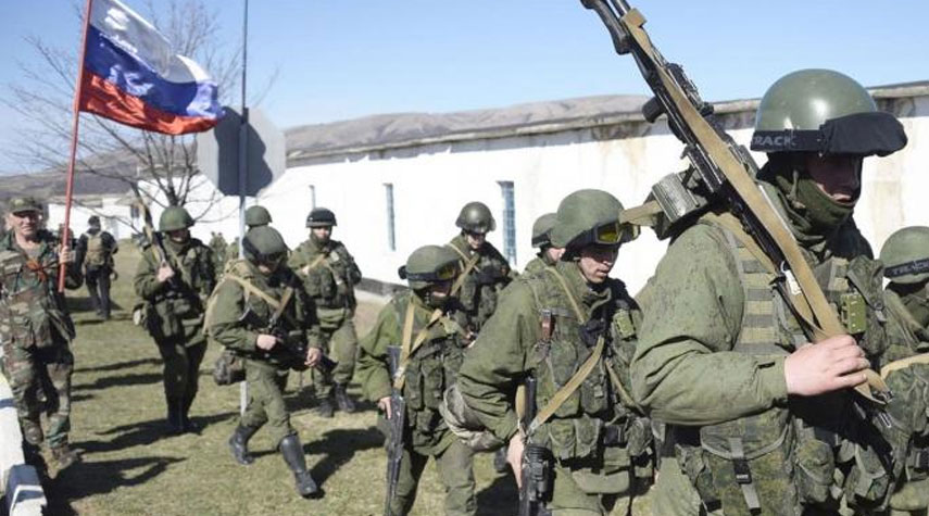 روسيا: عناصر حرس الحدود الأوكرانيون يغادرون بشكل جماعي مراكز انتشارهم