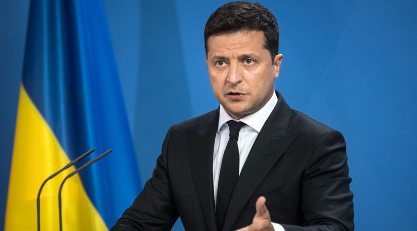 الرئيس الأوكراني يعلن قطع العلاقات الدبلوماسية مع روسيا