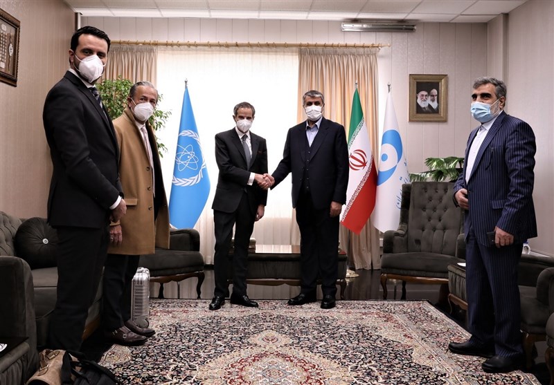 الوكالة الدولية والطاقة الذرية الايرانية تتفقان على تعزيز التعاون بينهما