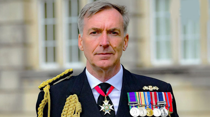 قائد الجيش البريطاني يرفض انضمام مواطنيه إلى القتال ضد روسيا