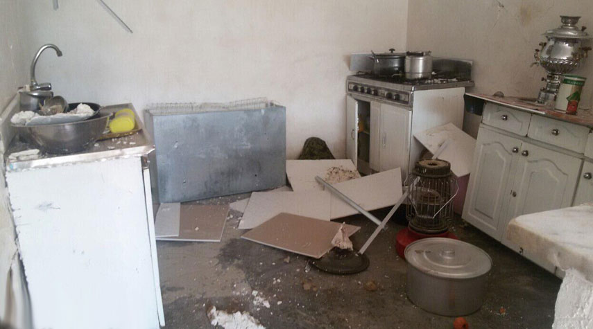 اصابتان وتصدع جدران بعض المنازل جراء زلزال داراب جنوب ايران