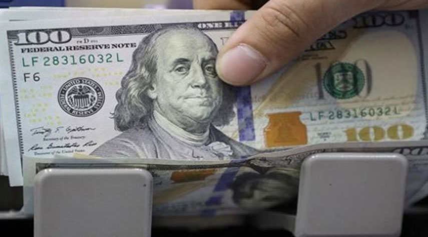 انخفاض أسعار الدولار في الأسواق المحلية العراقية