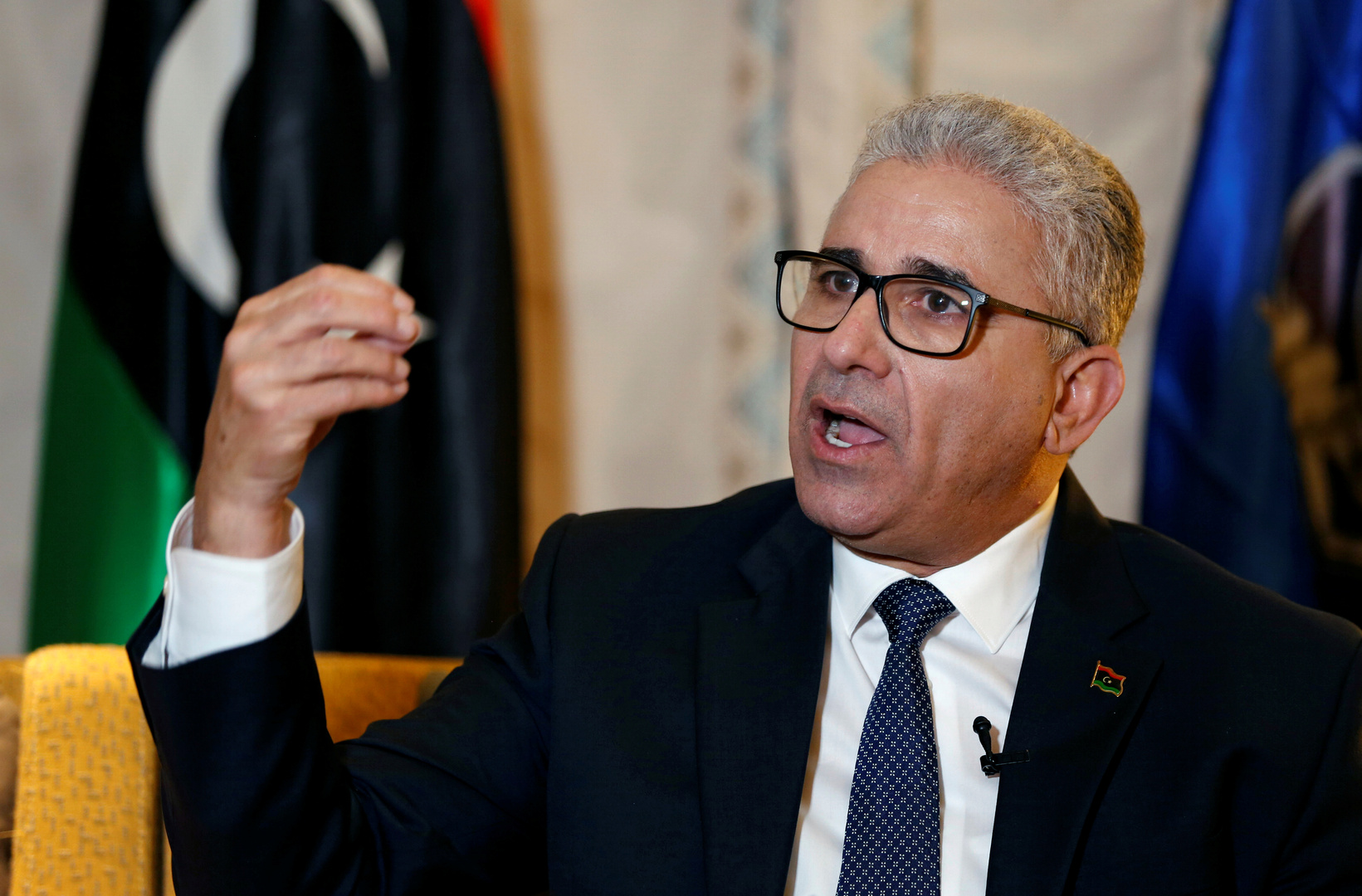 رئيس الحكومة المكلف يحذر المؤسسات الحكومية الليبية من تنفيذ قرارات الدبيبة