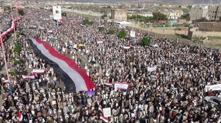 الأحزاب اليمنية تدعو للاحتشاد بكل الساحات لإحياء يوم الصمود الوطني