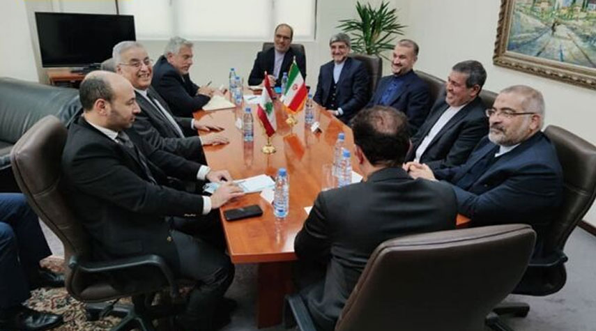 وزير الخارجية الإيراني يجتمع مع نظيره اللبناني