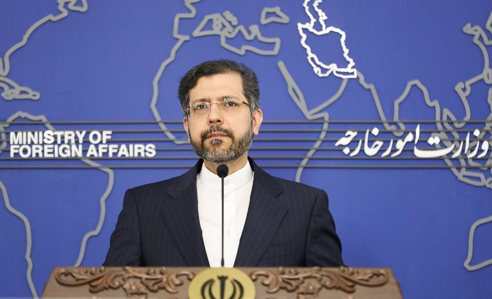 إيران تؤكد حقها في الاستثمار بحقل "آرش" المشترك